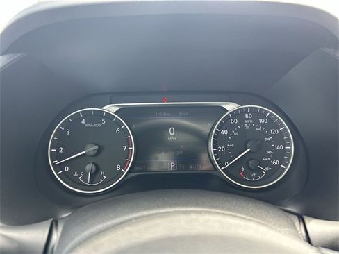 Certified 2024 Nissan Sentra SR w/ SR Premium Package image 19