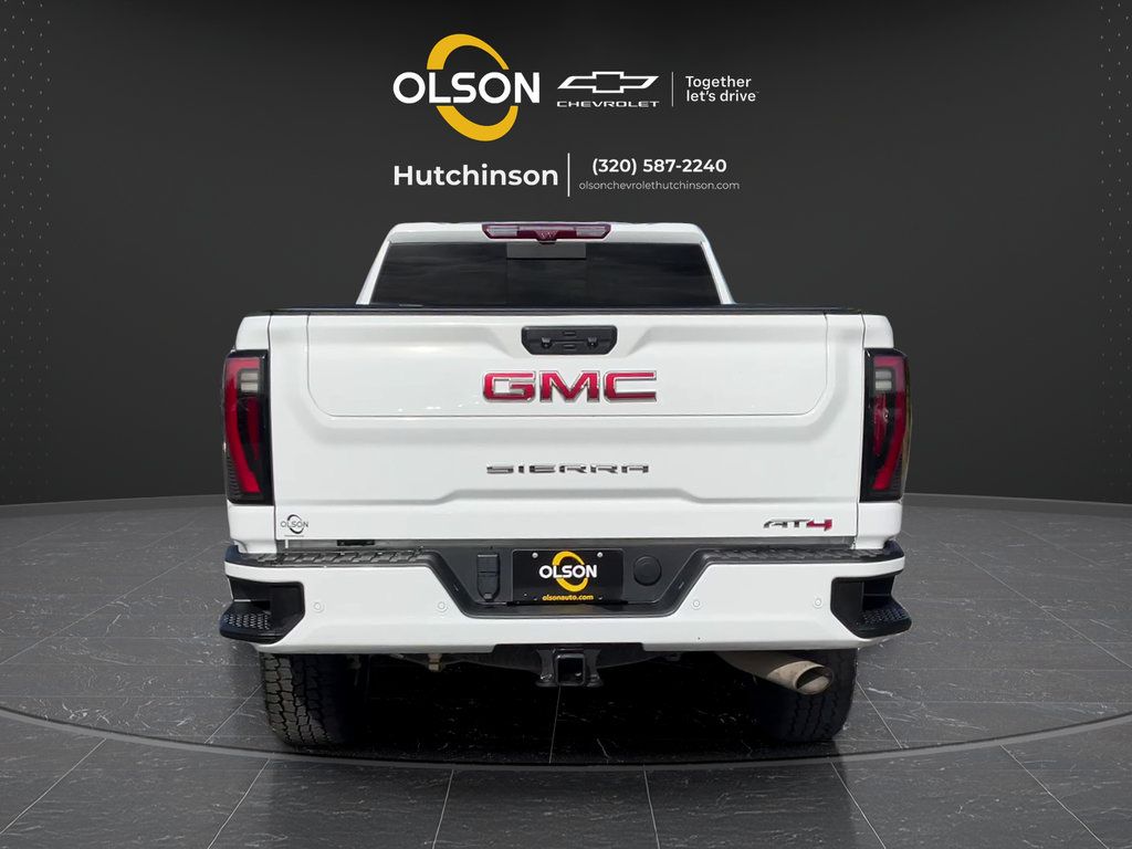 Used 2024 GMC Sierra 3500 AT4 w/ AT4 Premium Plus Package AWD/4WD image 8