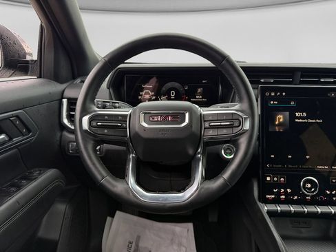 Used 2025 GMC Terrain Elevation AWD/4WD image 15