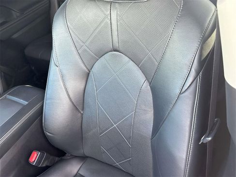 Used 2024 Toyota Highlander Platinum image 26