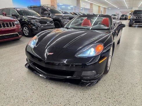 Used 2009 Chevrolet Corvette Convertible w/ Preferred Equipment Group RWD image 8