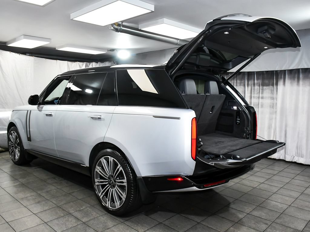 Used 2024 Land Rover Range Rover Long Wheelbase SE AWD/4WD image 78
