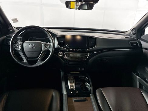 Certified 2022 Honda Ridgeline Black Edition image 13