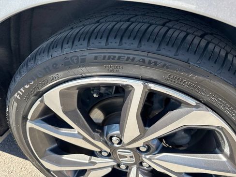 Used 2020 Honda Civic Touring image 16