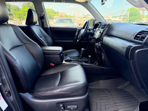 Used 2016 Toyota 4Runner TRD Pro AWD/4WD image 16