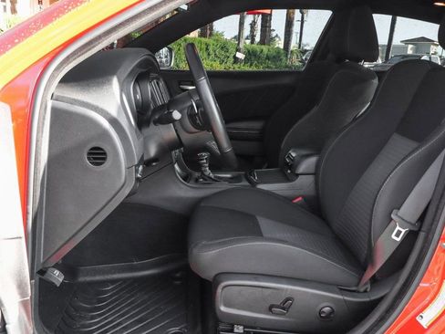 Used 2023 Dodge Charger R/T w/ Harman/Kardon Audio Group image 15