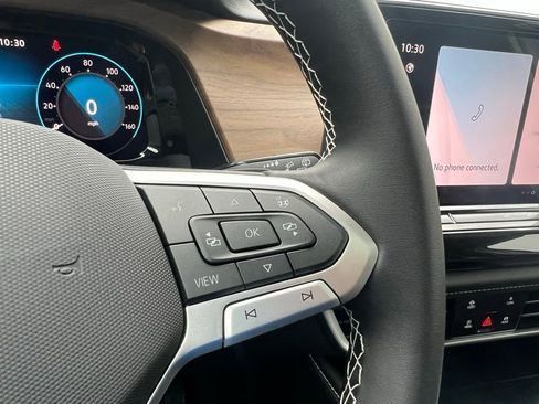 New 2026 Volkswagen Atlas SE FWD image 21