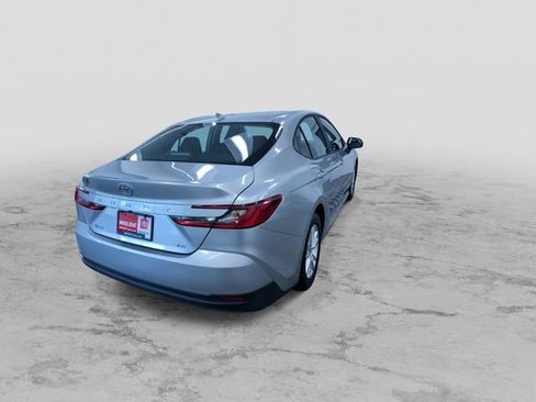 Used 2026 Toyota Camry LE FWD image 10