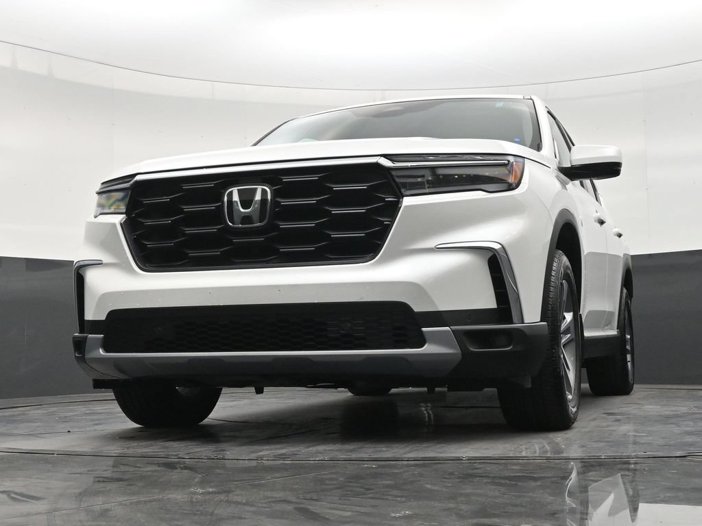 Used 2025 Honda Pilot EX-L image 27