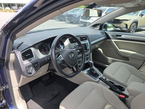 Used 2015 Volkswagen Golf TDI SE FWD image 22