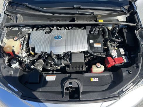 Used 2018 Toyota Prius Four image 34