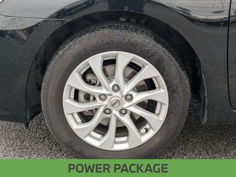 Used 2019 Nissan Sentra SV image 11