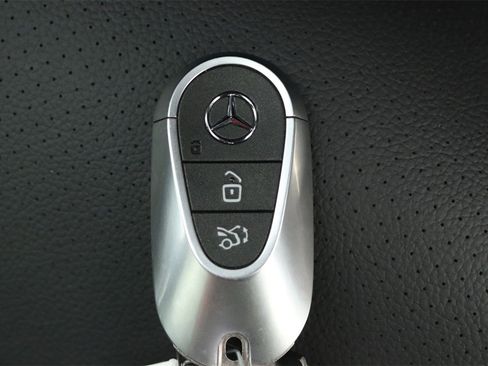 New 2026 Mercedes-Benz CLE 300 4MATIC Cabriolet image 14