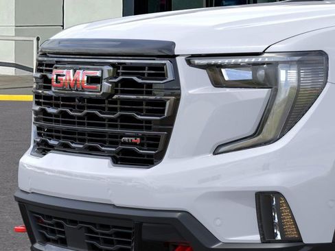 New 2026 GMC Acadia AT4 w/ Luxury Package image 13