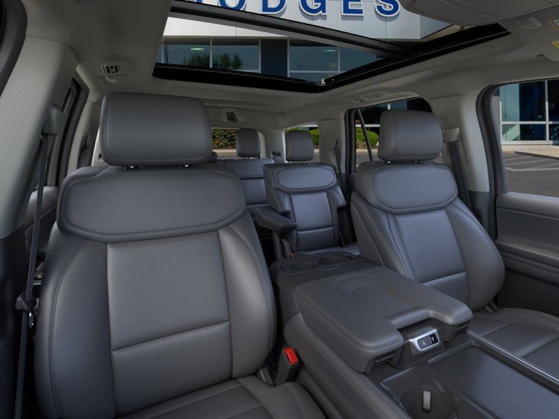 New 2026 Ford Expedition Active RWD image 41