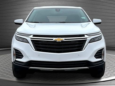 Used 2024 Chevrolet Equinox LT w/ LPO, Floor Liner Package image 2