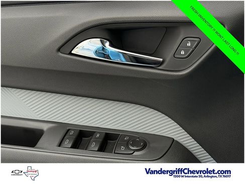 New 2027 Chevrolet Bolt LT w/ Comfort Package FWD image 17