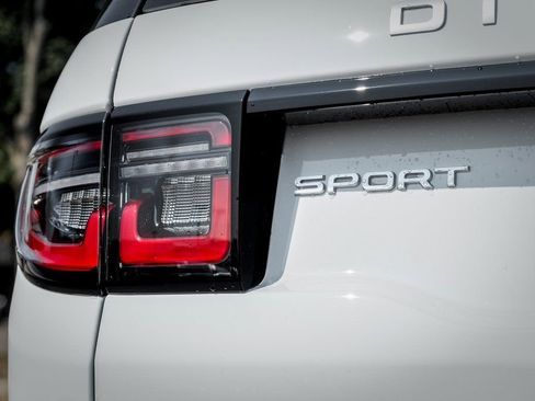 Used 2025 Land Rover Discovery Sport S AWD/4WD image 8