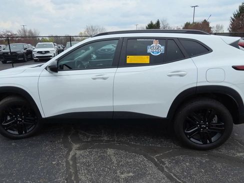 Used 2025 Chevrolet Trax ACTIV w/ Driver Confidence Package FWD image 5