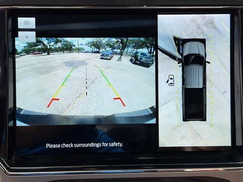 Used 2022 Ford F350 King Ranch w/ King Ranch Ultimate Package AWD/4WD image 16