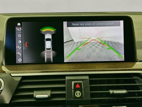 Used 2019 BMW X4 xDrive30i w/ Driving Assistance Package AWD/4WD image 14