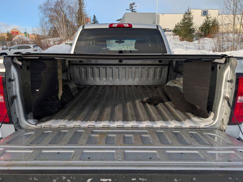 Used 2017 Chevrolet Silverado 1500 LT w/ All Star Edition image 18