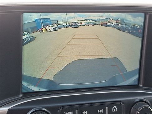 Used 2018 GMC Sierra 1500 SLT image 18