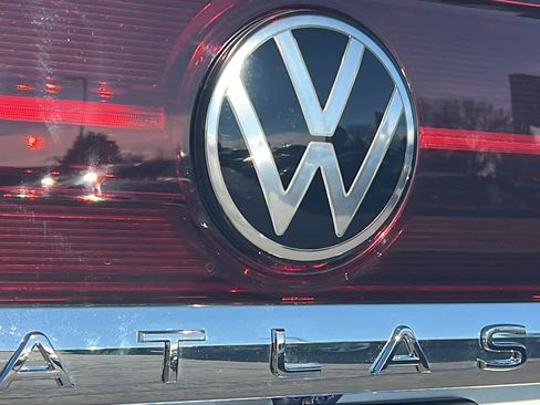 New 2026 Volkswagen Atlas SEL Premium R-Line AWD/4WD image 28