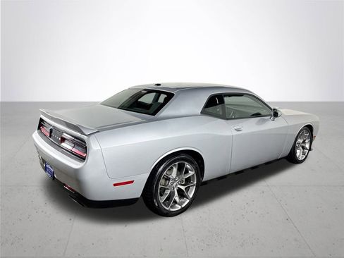 Used 2022 Dodge Challenger GT image 6