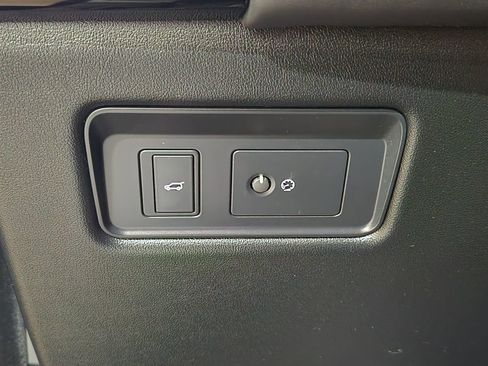Used 2019 Land Rover Range Rover Sport Supercharged image 37