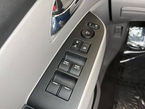 Used 2016 Honda Odyssey SE image 19