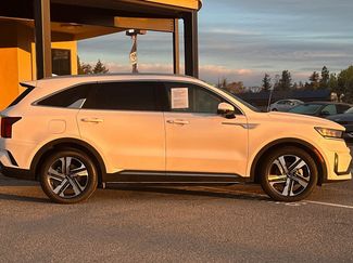 Used 2024 Kia Sorento SX Prestige video 3