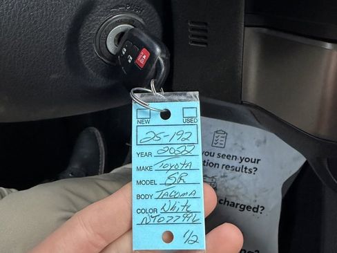 Certified 2022 Toyota Tacoma SR image 32