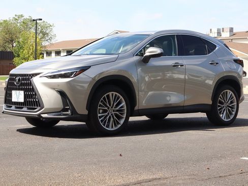 Used 2025 Lexus NX 350 AWD w/ Cold Area Package image 11