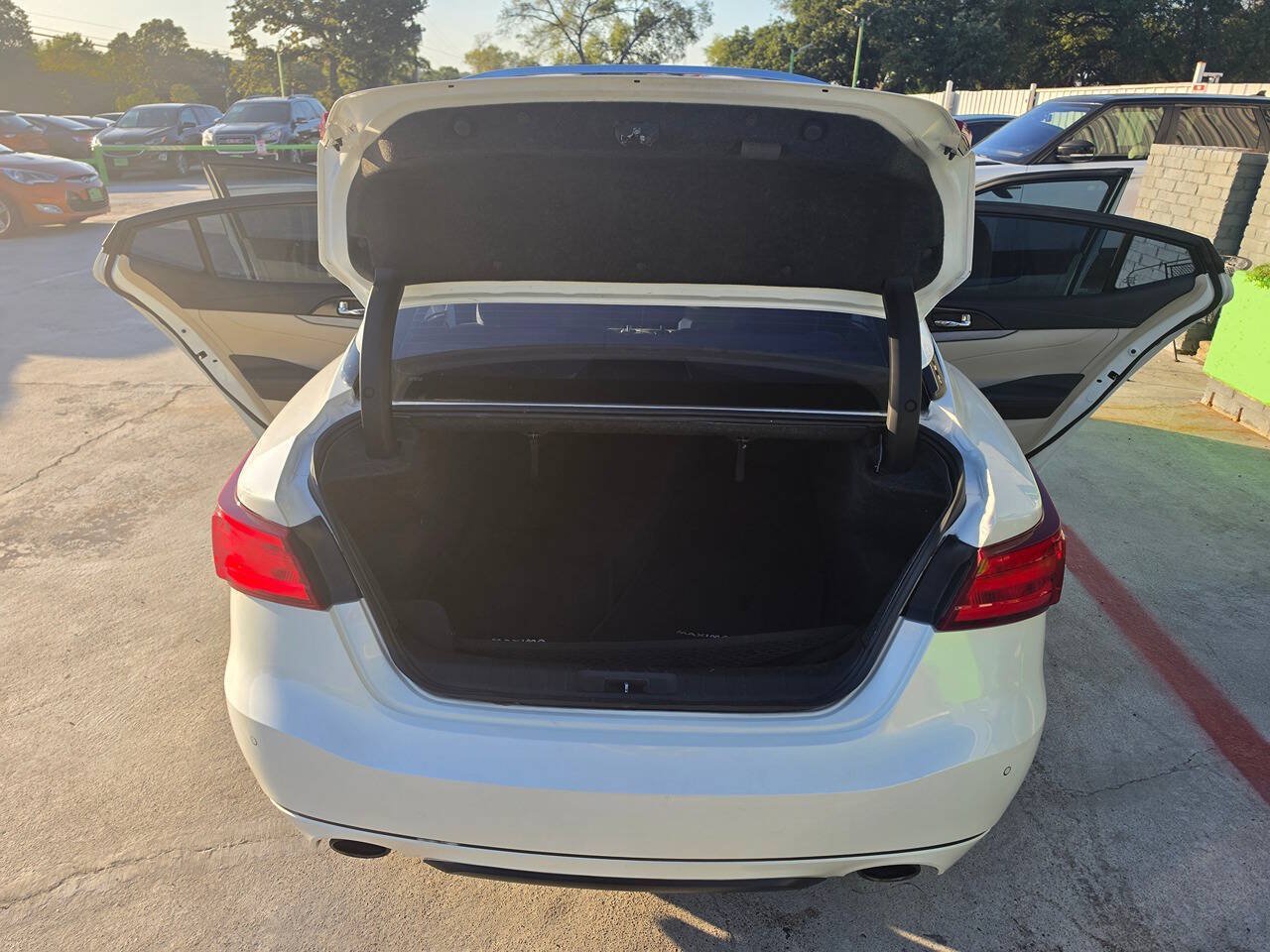 Used 2017 Nissan Maxima 3.5 SV FWD image 24