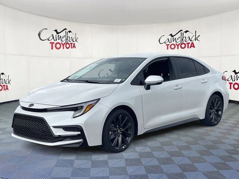 New 2026 Toyota Corolla SE FWD image 2