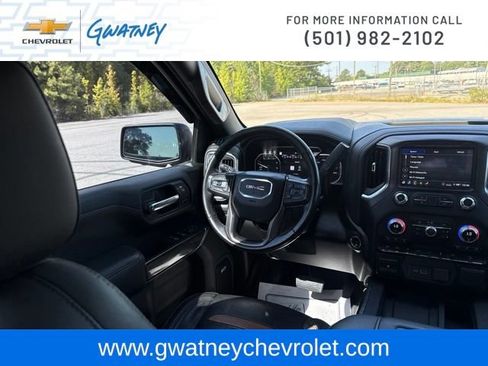 Used 2020 GMC Sierra 1500 AT4 w/ AT4 Premium Package AWD/4WD image 28