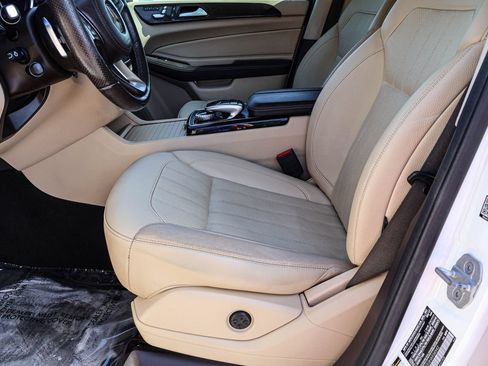Used 2017 Mercedes-Benz GLS 450 4MATIC image 14