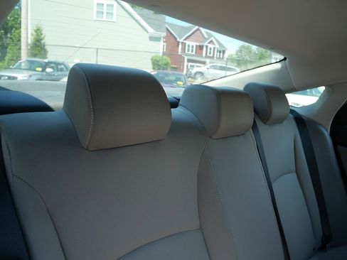 Used 2021 Honda Civic LX image 31