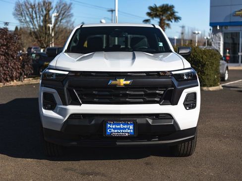 New 2025 Chevrolet Colorado LT w/ LT Convenience Package image 6