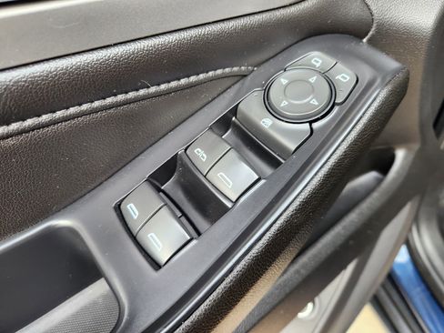 Certified 2022 Chevrolet Traverse LT image 25