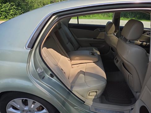 Used 2008 Toyota Avalon XLS image 17