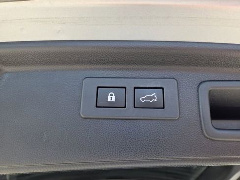 Used 2020 Subaru Forester Touring w/ Popular Package #2 AWD/4WD image 11