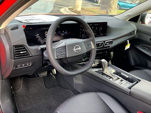 New 2026 Nissan Sentra SR w/ SR Premium Package image 8