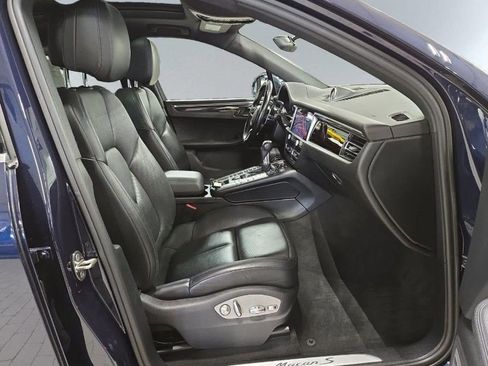 Used 2021 Porsche Macan S image 4