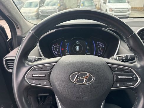 Used 2020 Hyundai Santa Fe SEL w/ Convenience + Premium Package image 17