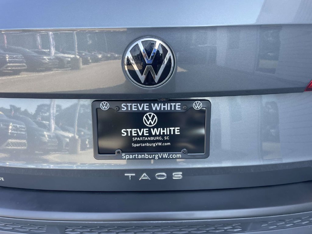 Certified 2023 Volkswagen Taos S w/ Driver Assistance Package FWD image 13