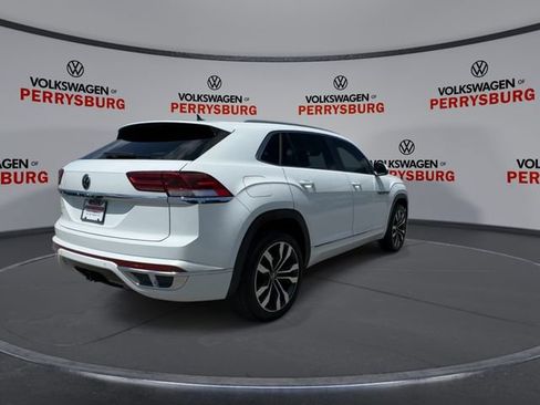 Used 2021 Volkswagen Atlas Cross Sport SEL R-Line FWD image 7