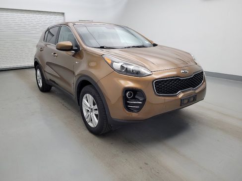 Used 2017 Kia Sportage LX image 13