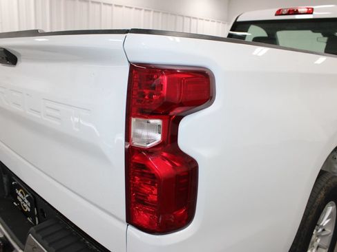 Used 2022 Chevrolet Silverado 1500 W/T RWD image 13